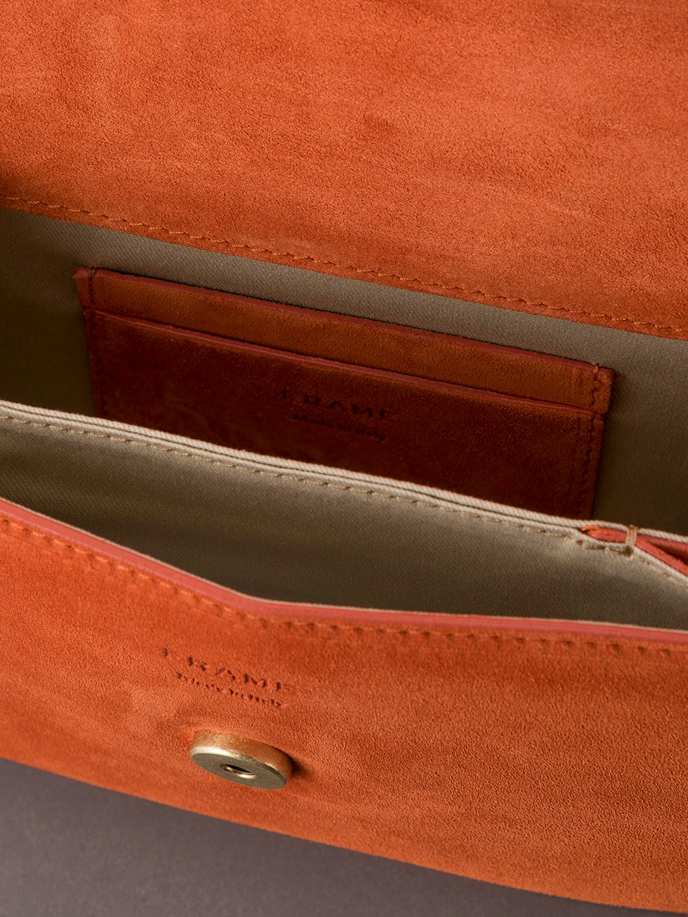 handbag inside view alt:fit1
